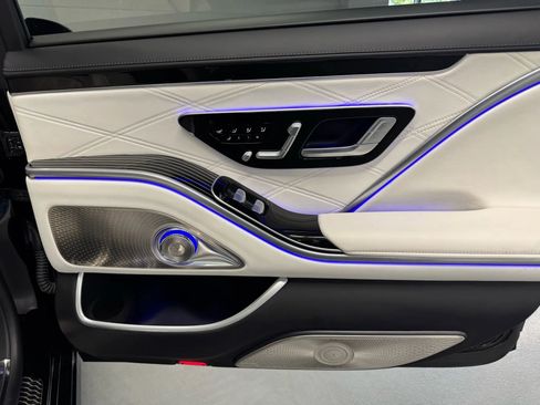 Used 2023 Mercedes-Benz Maybach S 680 4MATIC w/ Manufaktur Leather Package image 67