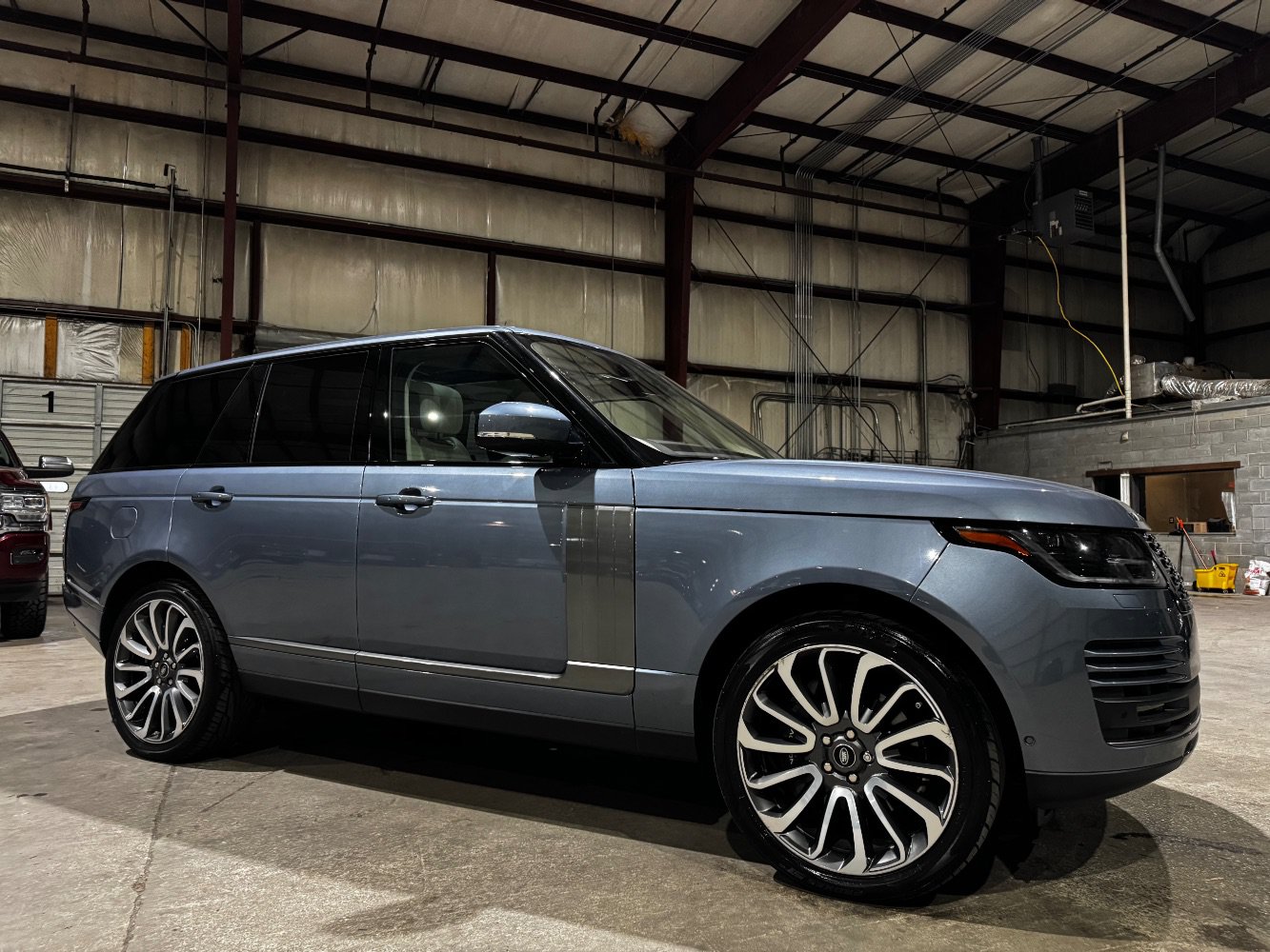 Used 2022 Land Rover Range Rover Westminster Edition AWD/4WD image 3