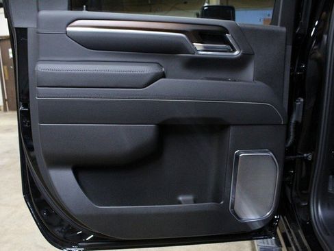 New 2025 GMC Sierra 2500 Denali w/ Max Trailering Package image 14