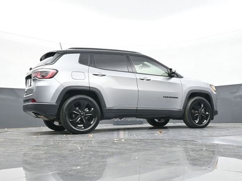 Used 2019 Jeep Compass Altitude image 45