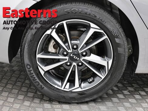 Used 2024 Kia Forte LXS image 30