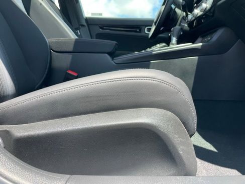 Certified 2025 Honda Civic Sport image 29