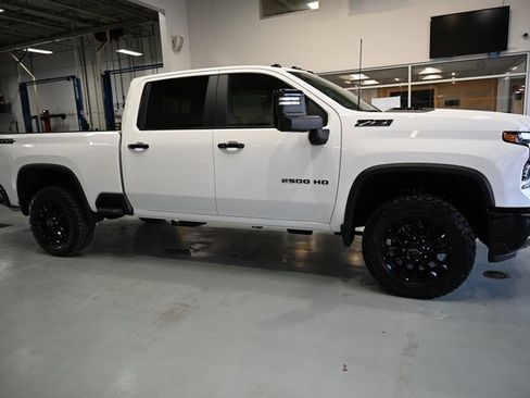 New 2026 Chevrolet Silverado 2500 LT w/ Trail Boss Package image 4