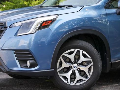 Certified 2023 Subaru Forester Premium AWD/4WD image 25