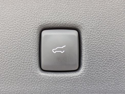 Used 2024 Ford Escape Platinum w/ Premium Technology Package FWD image 14