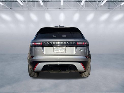 Used 2022 Land Rover Range Rover Velar R-Dynamic S image 5