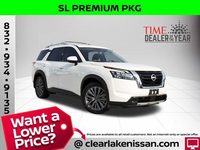 Used 2024 Nissan Pathfinder SL w/ SL Premium Package