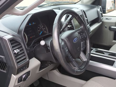 Used 2017 Ford F150 XLT w/ Equipment Group 302A Luxury AWD/4WD image 10