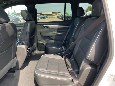 New 2026 Buick Enclave Sport Touring w/ Power Package image 24