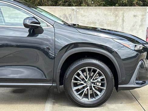 Certified 2025 Lexus NX 350h AWD w/ Accessory Package (2T) image 35
