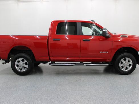 Used 2024 RAM 2500 Big Horn w/ Bed Utility Group AWD/4WD image 2