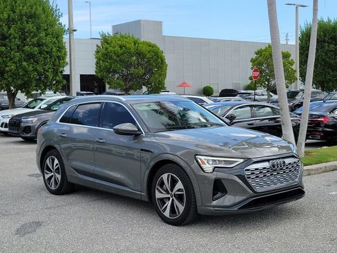 Used 2024 Audi Q8 e-tron Premium AWD/4WD image 1