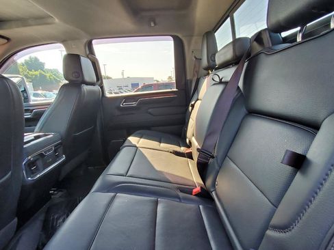 Used 2024 GMC Sierra 2500 Denali w/ Denali Reserve Package AWD/4WD image 5