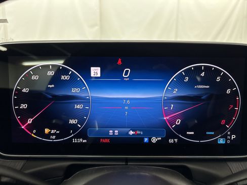 New 2026 Mercedes-Benz CLE 450 4MATIC Coupe image 16