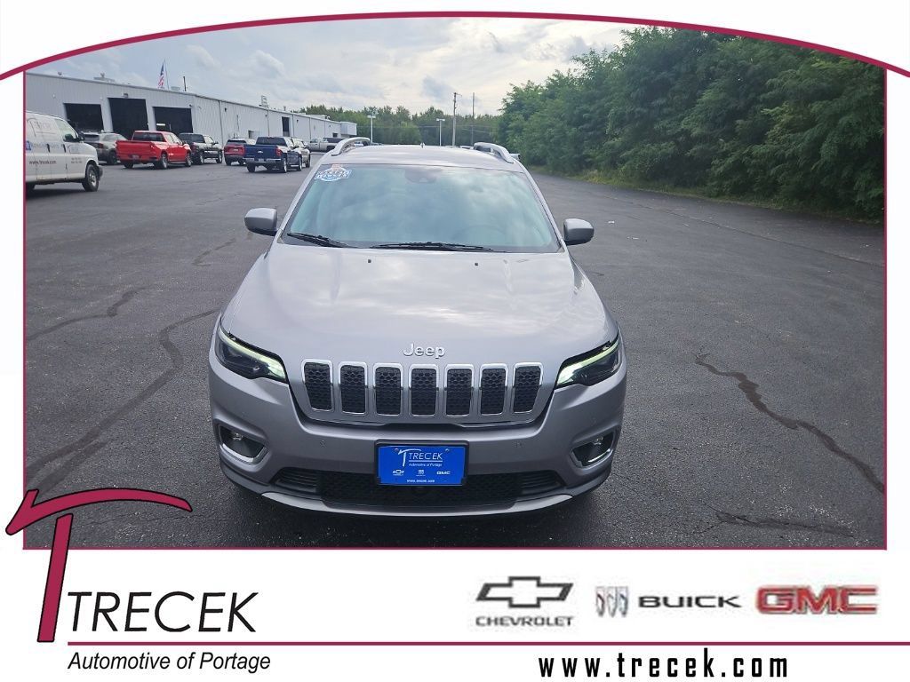 Used 2019 Jeep Cherokee Limited w/ Technology Group AWD/4WD image 1