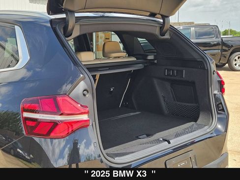 Used 2025 BMW X3 xDrive30i w/ Premium Package AWD/4WD image 33