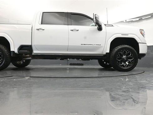 Used 2023 GMC Sierra 3500 Denali w/ Denali Ultimate Package image 46