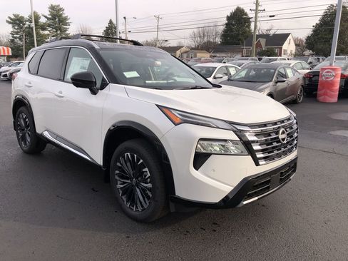 New 2026 Nissan Rogue Platinum w/ Platinum Premium Package image 15