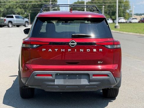 Used 2022 Nissan Pathfinder SV FWD image 4