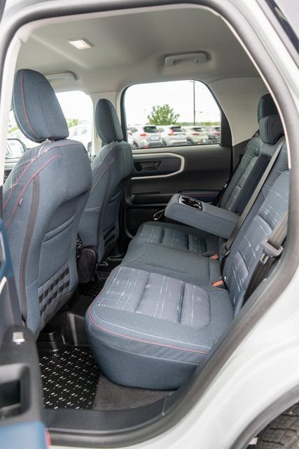 Used 2024 Ford Bronco Sport Heritage w/ Heritage Convenience Package AWD/4WD image 11