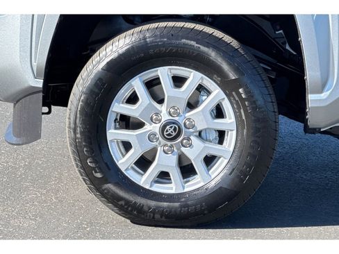New 2026 Toyota Tacoma SR5 image 31