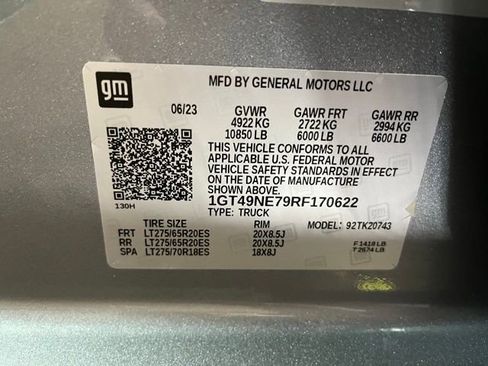 Used 2024 GMC Sierra 2500 SLT w/ SLT Convenience Package image 30