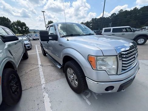 Used 2011 Ford F150 XLT w/ XLT Chrome Pkg AWD/4WD image 9