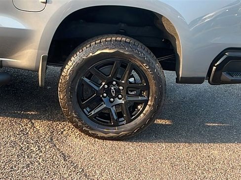New 2026 Chevrolet Silverado 1500 Custom Trail Boss w/ Turbomax Blackout Package image 9