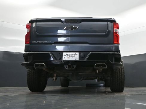 Used 2021 Chevrolet Silverado 1500 LT Trail Boss w/ Convenience Package II AWD/4WD image 45