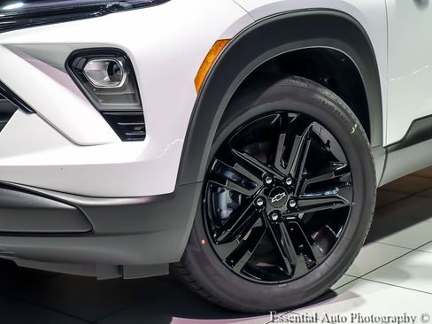 New 2026 Chevrolet TrailBlazer LT w/ Midnight Edition image 4