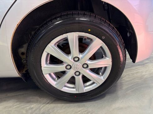 Used 2015 Toyota Yaris LE image 18