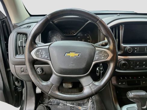 Used 2020 Chevrolet Colorado ZR2 w/ ZR2 Midnight Special Edition AWD/4WD image 11