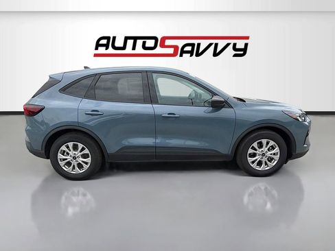 Used 2025 Ford Escape Active FWD image 8