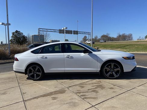 New 2026 Honda Accord SE image 12