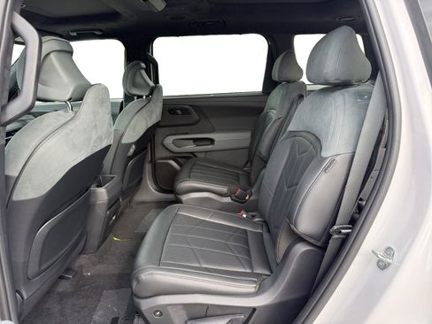 New 2027 Kia Telluride SX Prestige X-Line image 16