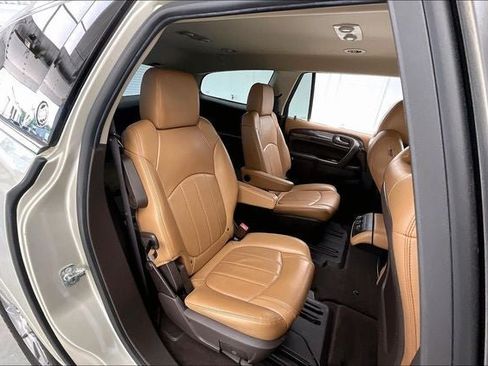Used 2016 Buick Enclave Leather FWD image 18