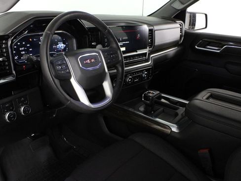 Used 2022 GMC Sierra 1500 Elevation AWD/4WD image 17