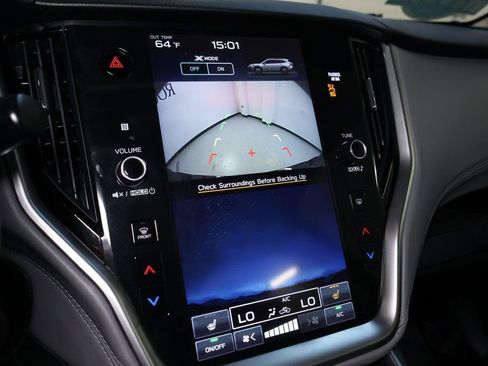 Used 2024 Subaru Outback Premium image 33