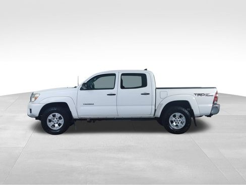 Used 2014 Toyota Tacoma 4x4 Double Cab w/ TRD Off-Road Package image 9