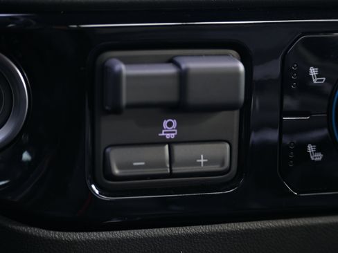 Used 2024 Chevrolet Silverado 1500 RST w/ All Star Edition Plus image 25