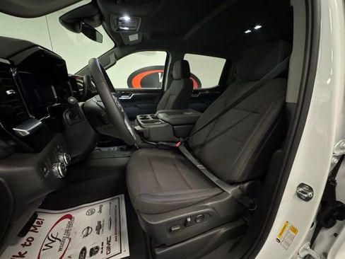 New 2026 GMC Sierra 1500 Elevation image 15