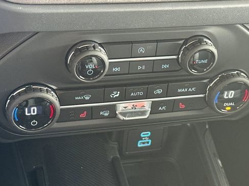 New 2025 Ford Bronco Big Bend image 17