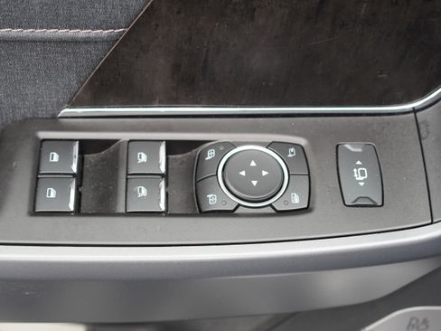 Used 2021 Ford F150 Lariat w/ Equipment Group 501A Mid image 42