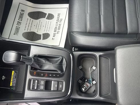 Used 2024 Honda CR-V EX-L image 27