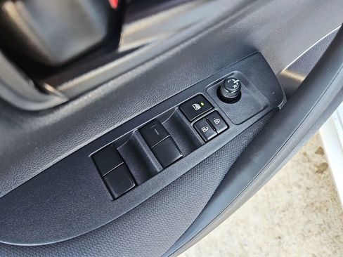 Used 2024 Toyota Corolla LE image 23