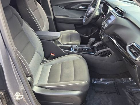 Used 2022 Chevrolet TrailBlazer LT image 17