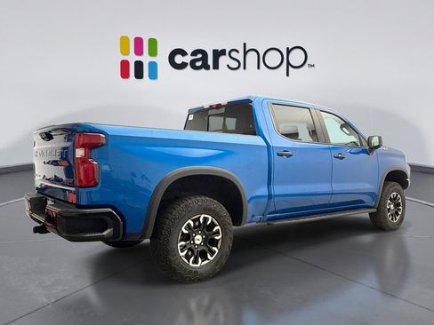 Used 2022 Chevrolet Silverado 1500 ZR2 w/ Technology Package image 5