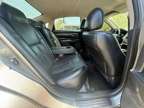 Used 2017 Nissan Altima 2.5 SL FWD image 14