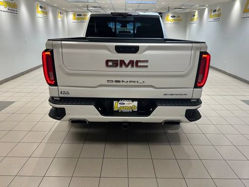 Used 2022 GMC Sierra 1500 Denali w/ Denali Reserve Package AWD/4WD image 23