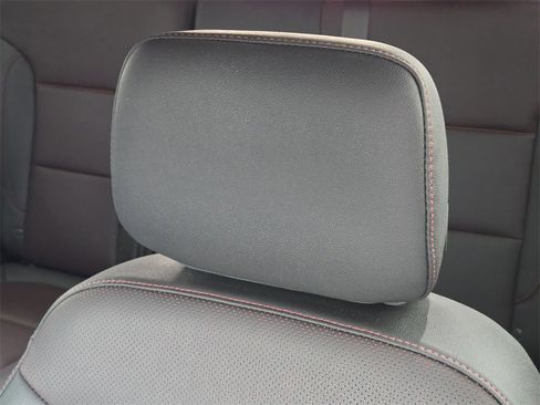 Used 2024 Chevrolet Blazer RS w/ Driver Confidence II Package image 22